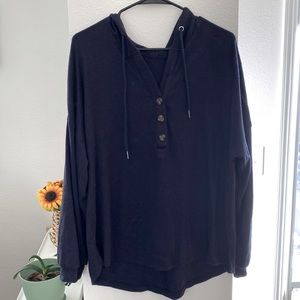 Lightweight hooded top, loose long-sleeve. Super cozy.